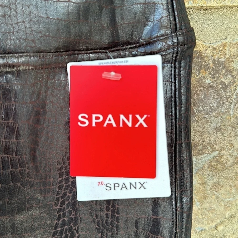 NWT Spanx Faux Leather Croc Shine Leggings in Black/Brown size Large - Picture 5 of 9